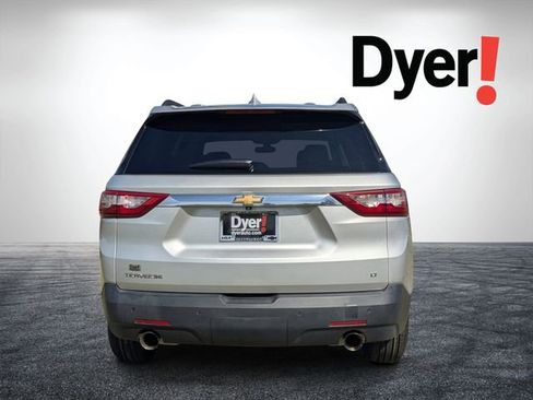 Used 2020 Chevrolet Traverse LT FWD image 6