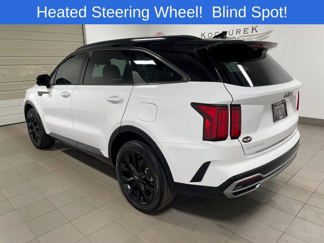 Used 2023 Kia Sorento SX AWD/4WD image 4