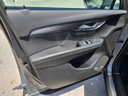 Used 2024 Buick Envision Preferred AWD/4WD image 14
