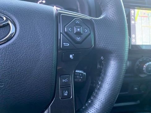 Used 2023 Toyota 4Runner TRD Off-Road Premium image 25