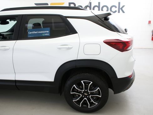 Certified 2023 Chevrolet TrailBlazer ACTIV w/ Convenience Package FWD image 6