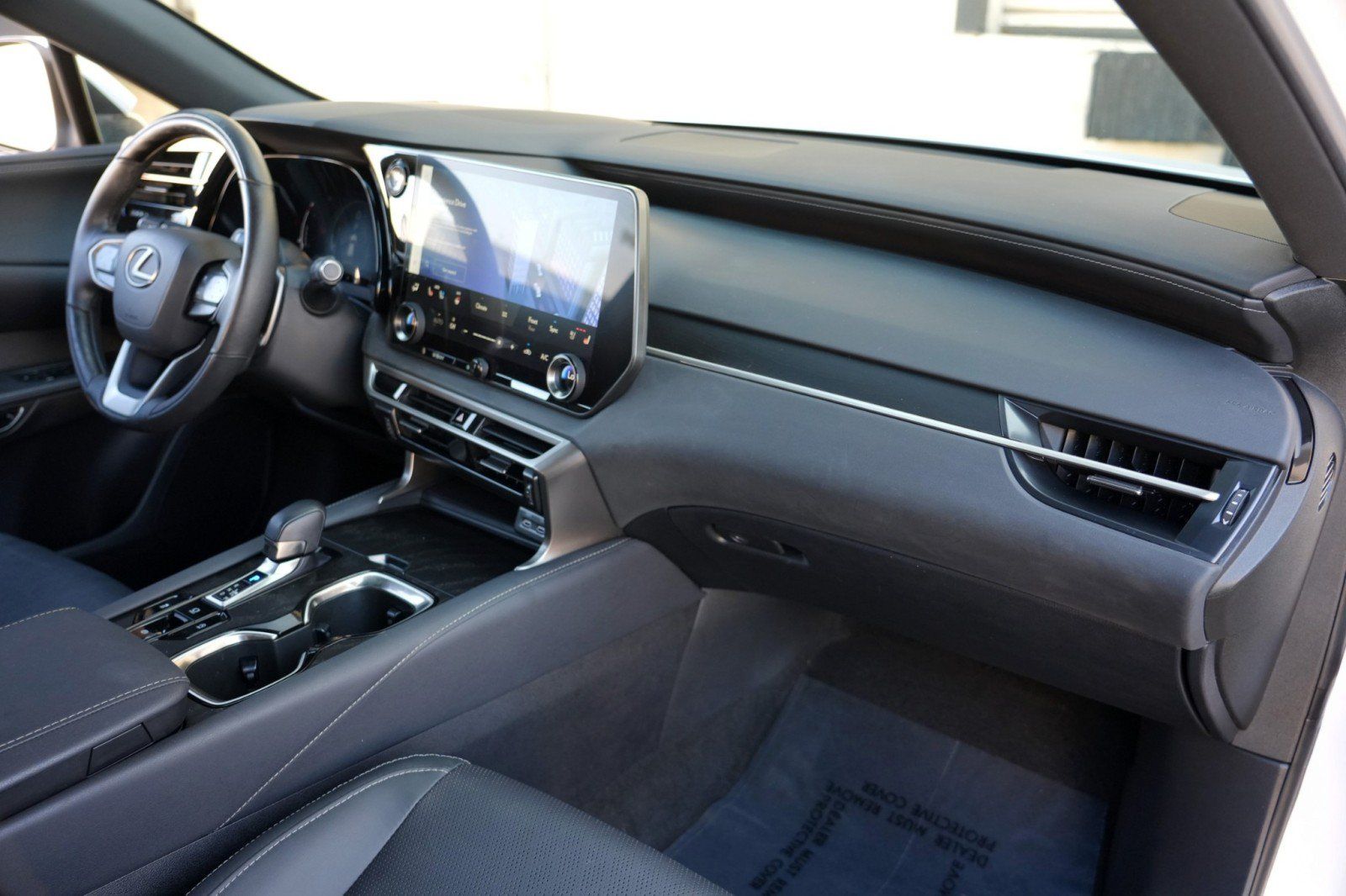 Used 2023 Lexus RX 350 Premium Plus w/ Cold Area Package FWD image 15
