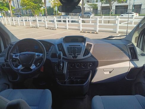 Used 2016 Ford Transit 350 XLT RWD image 15