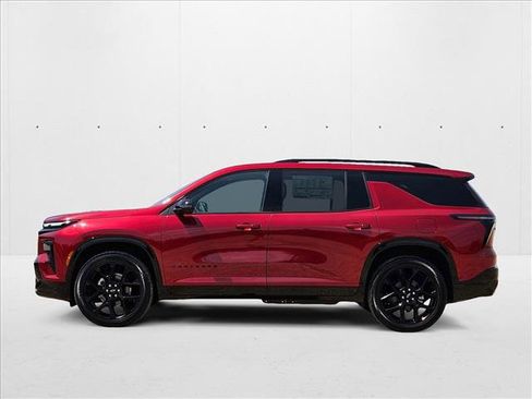 New 2026 Chevrolet Traverse RS w/ LPO, Floor Liner Package image 5