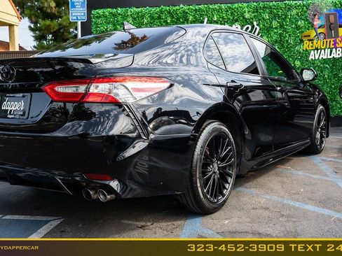 Used 2020 Toyota Camry SE FWD image 7