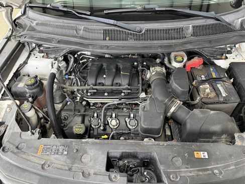 Used 2017 Ford Explorer 4WD Police Interceptor image 7