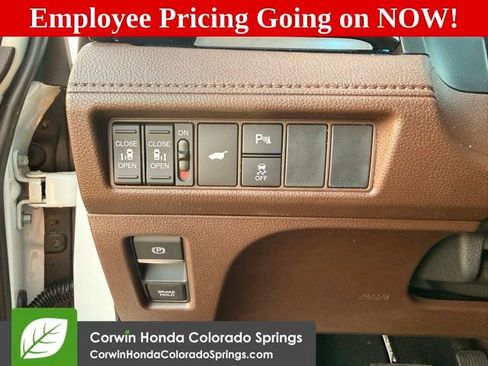 New 2026 Honda Odyssey Elite image 23