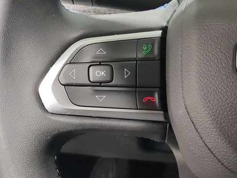 Used 2022 Jeep Compass Latitude image 30