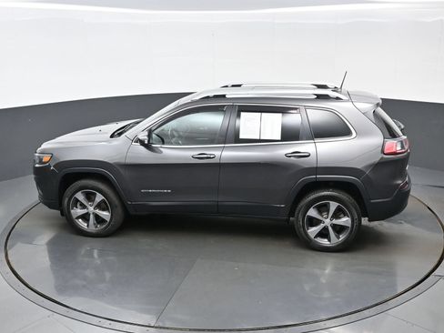 Used 2019 Jeep Cherokee Limited w/ Trailer Tow Group AWD/4WD image 39