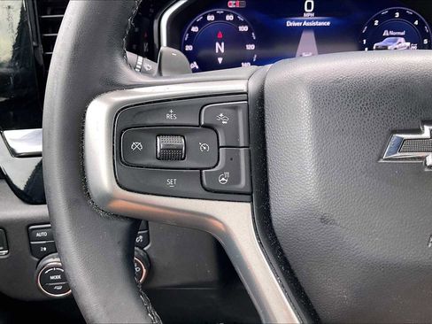 Used 2024 Chevrolet Silverado 1500 LT Trail Boss image 17