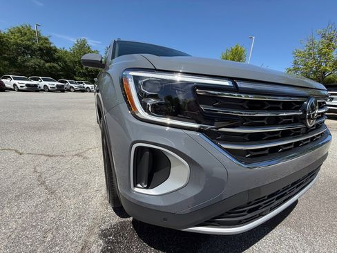 New 2026 Volkswagen Atlas SE AWD/4WD image 24