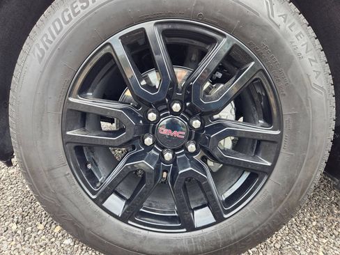Used 2026 GMC Sierra 1500 Elevation AWD/4WD image 10