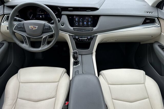 Used 2019 Cadillac XT5 Luxury AWD/4WD image 13