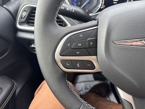 New 2026 Chrysler Pacifica Select image 23