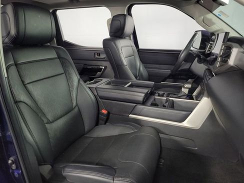 Used 2023 Toyota Tundra Limited w/ Power Package AWD/4WD image 16