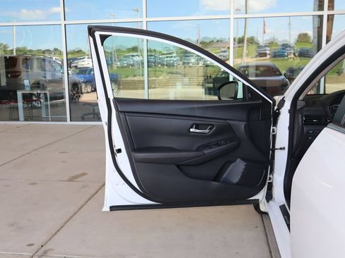 Used 2024 Nissan Sentra SV w/ All-Weather Package FWD image 12
