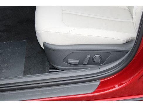 Certified 2024 Hyundai Sonata SEL image 11