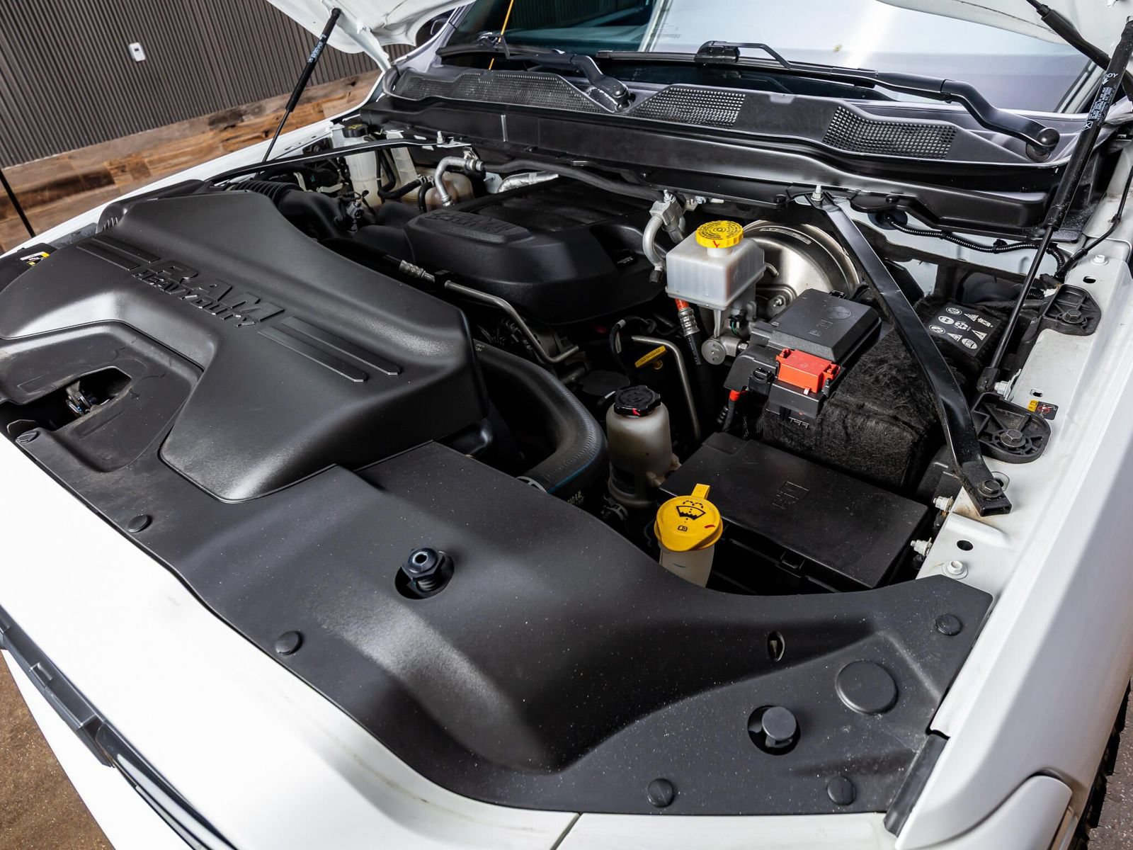 Used 2025 RAM 2500 Big Horn AWD/4WD image 37