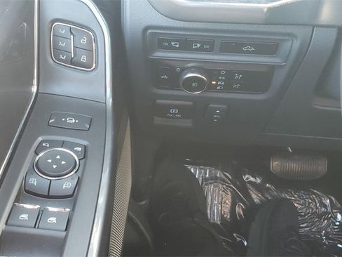 New 2023 Ford F150 Lariat w/ Equipment Group 502A High image 19