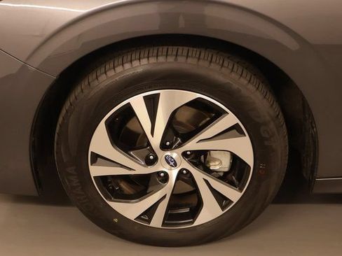 Certified 2025 Subaru Legacy Premium AWD/4WD image 9