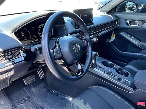 Used 2025 Honda Civic Sport image 9
