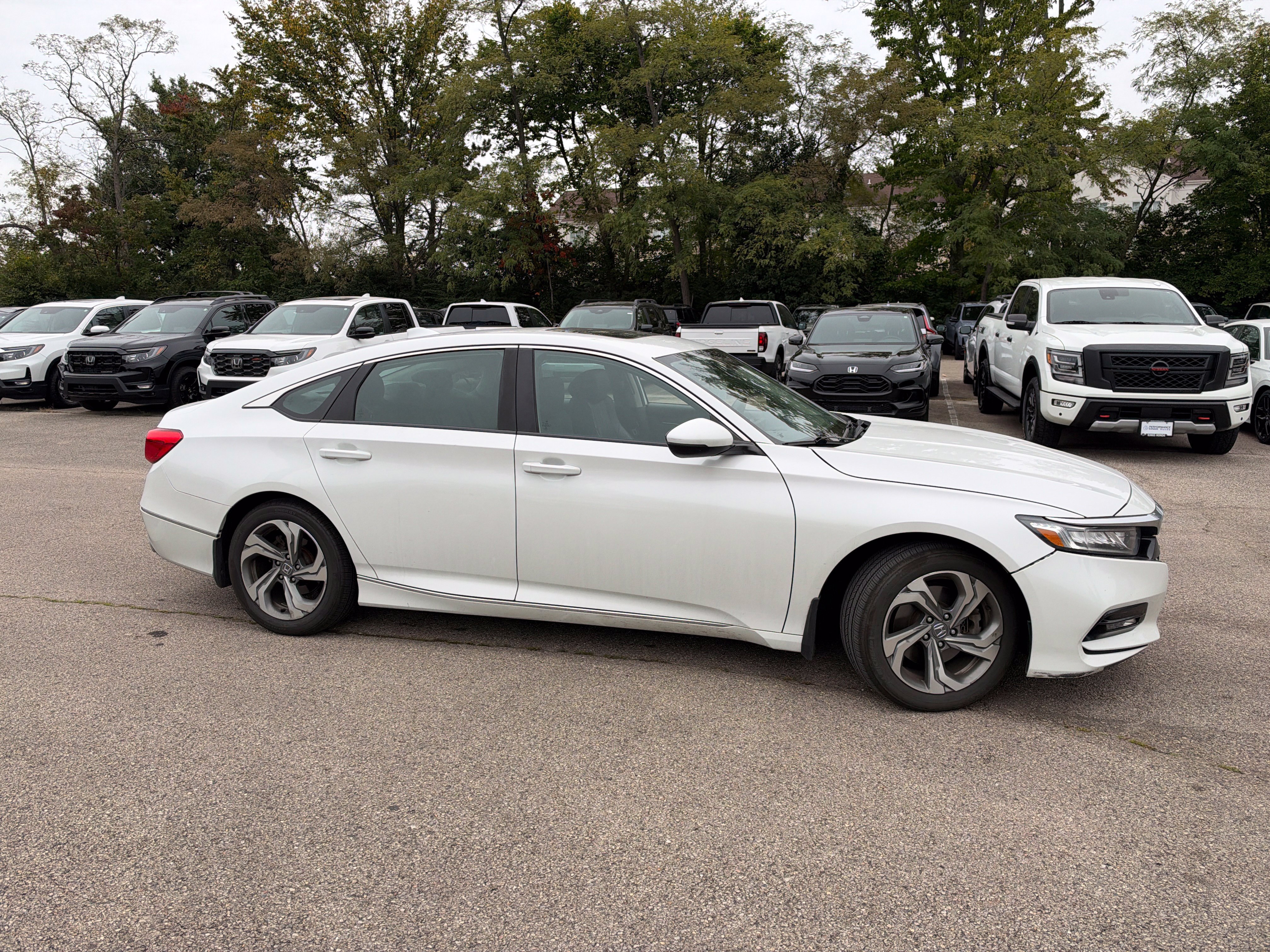 Used 2018 Honda Accord EX-L image 23