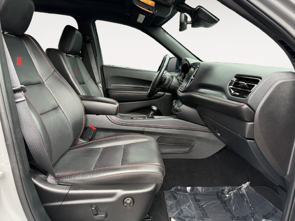 Used 2025 Dodge Durango GT AWD/4WD image 24