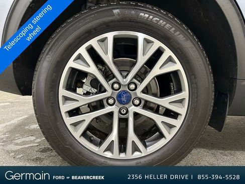 Certified 2022 Ford Escape SEL image 11