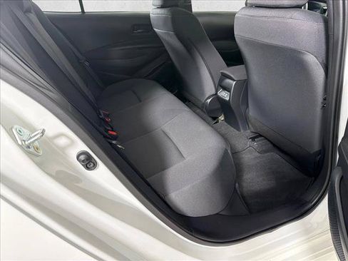 Used 2025 Toyota Corolla LE FWD image 13
