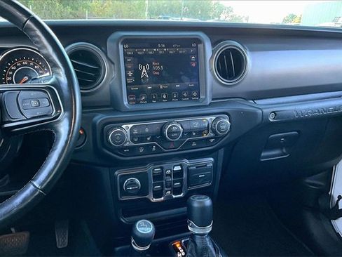 Used 2022 Jeep Wrangler Unlimited Sport image 9