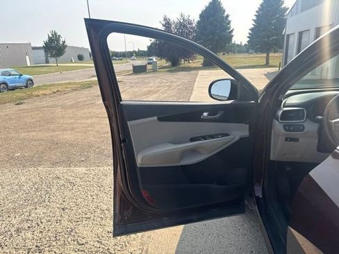 Used 2019 Kia Sorento FWD V6 w/ LX V6 Convenience Package image 15