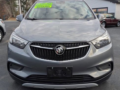 Used 2019 Buick Encore Preferred image 2