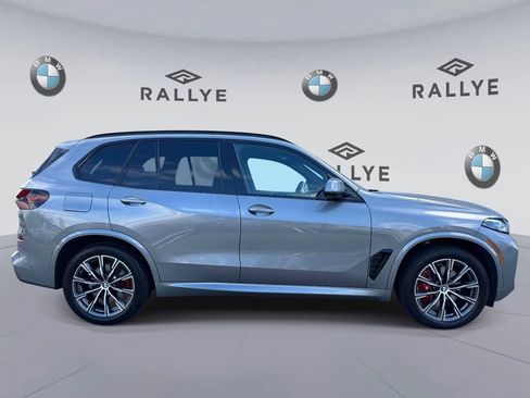 Used 2026 BMW X5 xDrive40i w/ M Sport Package AWD/4WD image 4