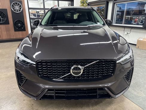 Used 2024 Volvo XC60 B5 Core w/ Climate Package image 15