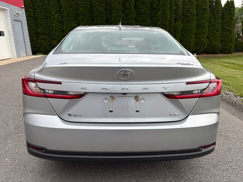 Certified 2025 Toyota Camry LE FWD image 4