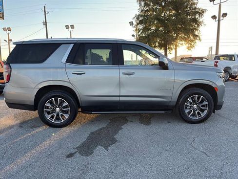 Used 2023 Chevrolet Tahoe LT image 7