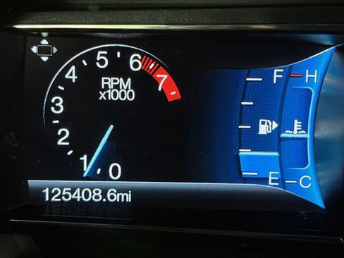 Used 2017 Ford Explorer Limited FWD image 17