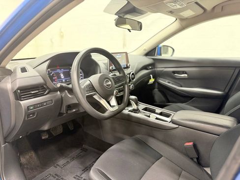 Used 2025 Nissan Sentra SV FWD image 26
