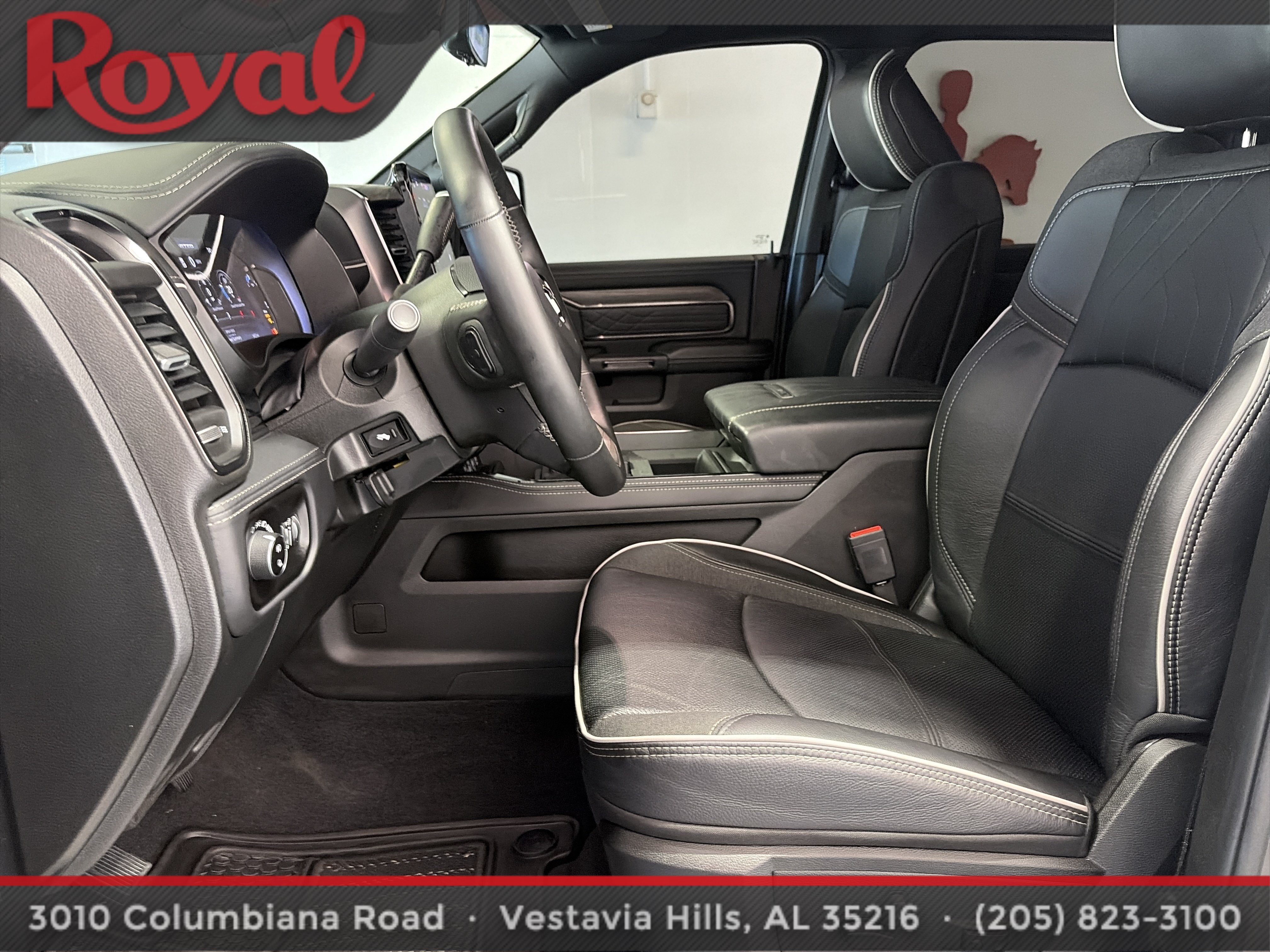 Used 2026 RAM 2500 Limited AWD/4WD image 22