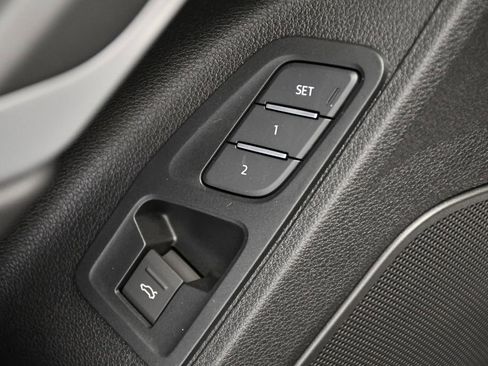 Used 2025 Audi Q3 2.0T Premium Plus w/ Premium Plus Package image 37