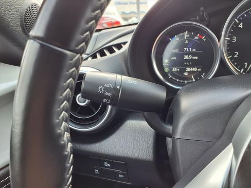 Used 2025 MAZDA MX-5 Miata RF Grand Touring image 17