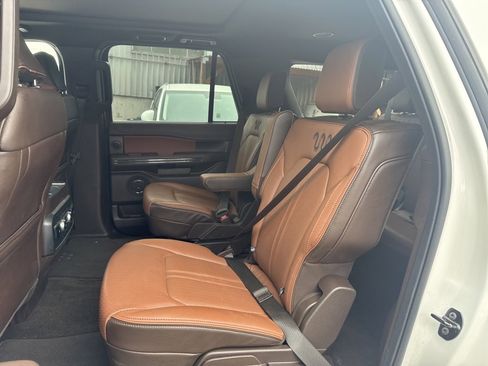 Used 2024 Ford Expedition Max King Ranch image 9