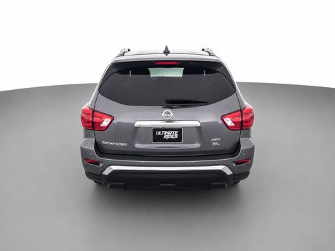 Used 2019 Nissan Pathfinder SL AWD/4WD image 6