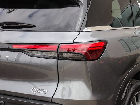 Certified 2025 INFINITI QX60 Luxe AWD/4WD image 7
