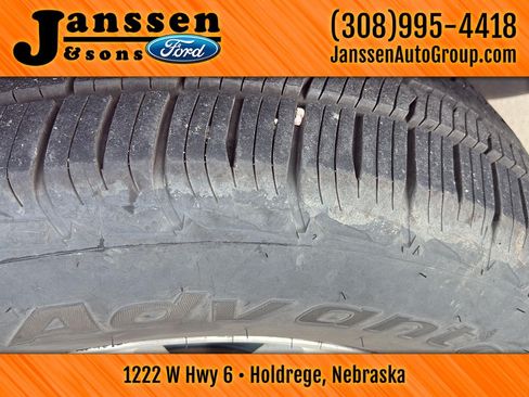 Used 2013 Ford Expedition EL XLT AWD/4WD image 11