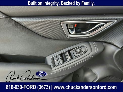 Used 2023 Subaru Forester Premium image 14