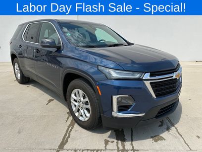 Used 2022 Chevrolet Traverse LS