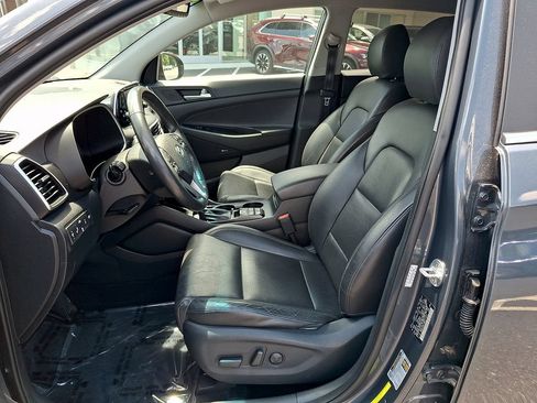 Used 2021 Hyundai Tucson Limited w/ Cargo Package AWD/4WD image 16