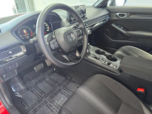 Used 2025 Honda Civic Sport image 19