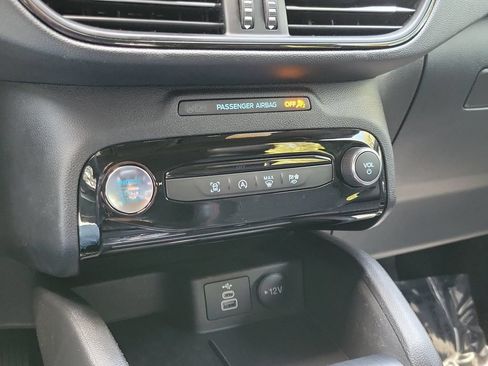Certified 2025 Ford Escape ST-Line w/ Tech Pack #1 FWD image 25